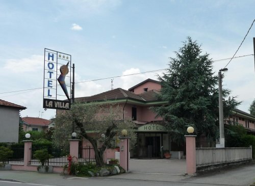 Hotel La Villa - Ivrea (Torino) - Prenota Subito!