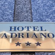 Hotel Adriano