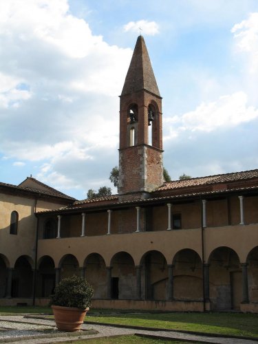 Santa Croce in Fossabanda