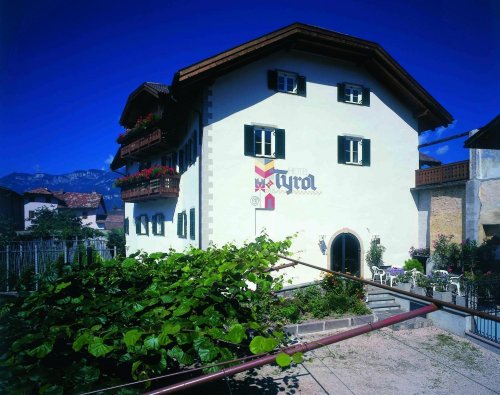 Hotel Tyrol