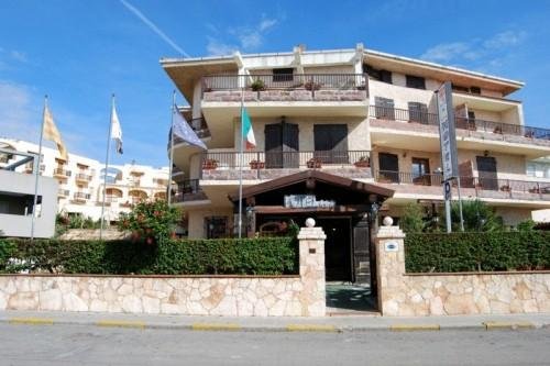 Hotel Villa Piras