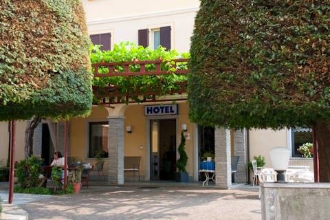 Hotel Brisino