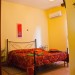 Photos Chambres: Double avec grand lit avec Salle de Bain en Commun