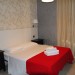 Photos Chambres: Double avec deux lits une place et salle de bain en commun