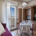 Fotos Zimmer: Apartment Einzelzimmer Suite für 3 Personen mit Balkon
