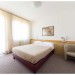 Фото номеров: Двухместный с двуспальной кроватью, Трехместный, Двухместный для одноместного размещения