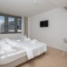 Fotos Zimmer: Doppelbettzimmer Superior mit Blick auf den See